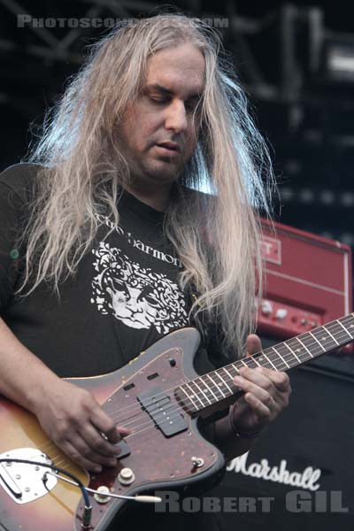 DINOSAUR JR - 2007-08-24 - SAINT CLOUD - Domaine National - Scene de la Cascade - Jay Mascis